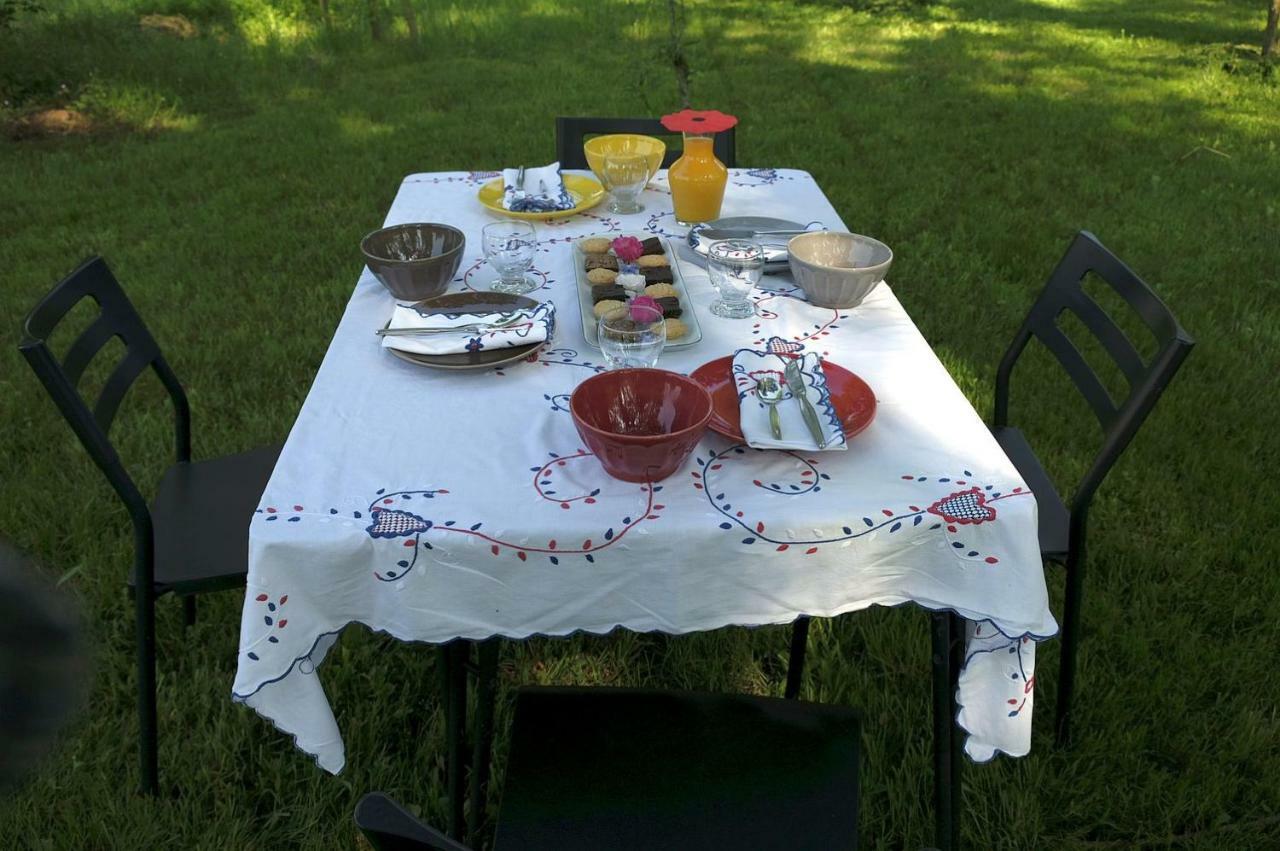 Bed and Breakfast Les Trois Etangs à Saint-Viaud Extérieur photo